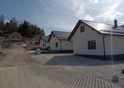 apríl 25 B,C